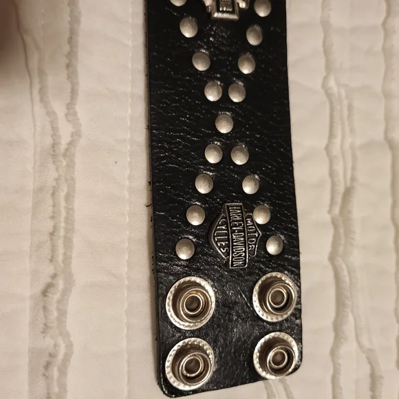 Harley-Davidson Black Leather Studded Bracelet - Picture 4 of 6